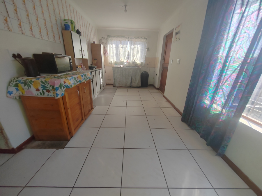 3 Bedroom Property for Sale in Hillview Western Cape